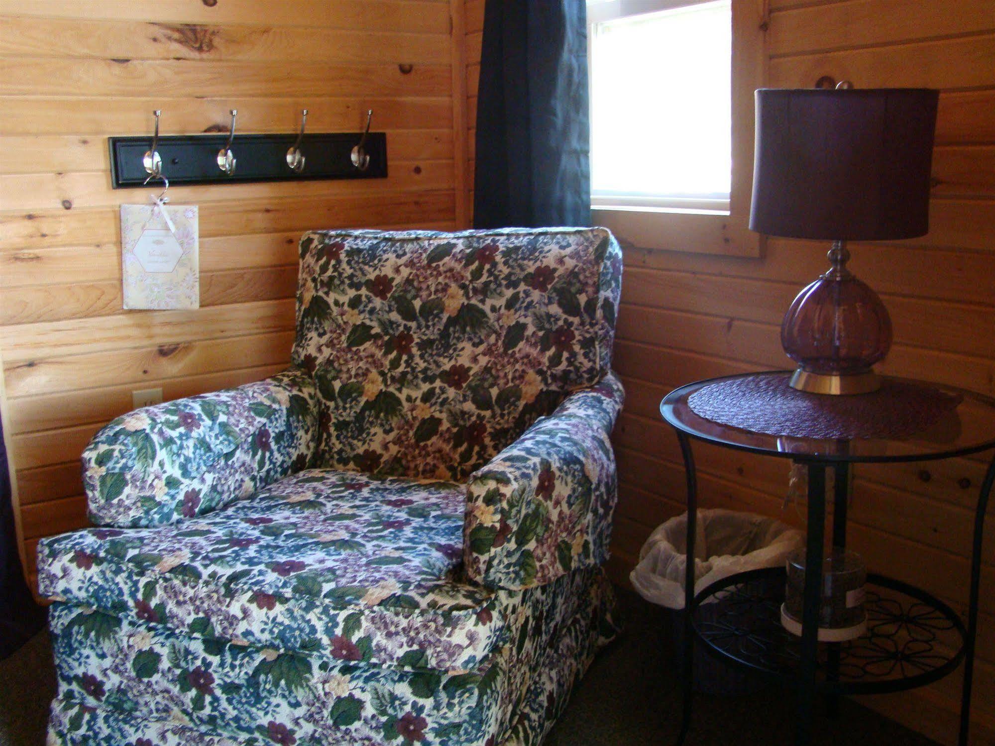 Bay Leaf Cottages & Bistro Lincolnville Εξωτερικό φωτογραφία